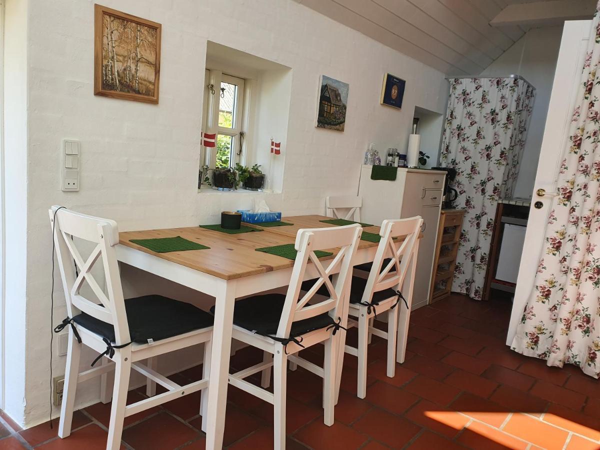 Zara'S B&B ฮอร์เซินส์ ภายนอก รูปภาพ