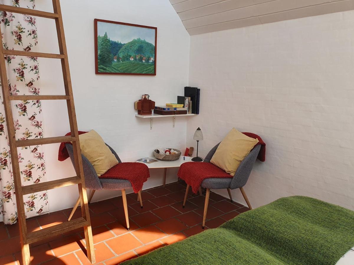 Zara'S B&B ฮอร์เซินส์ ภายนอก รูปภาพ